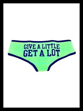 💕ⓅⒾⓃⓀ ⓋⓈ VINTAGE/HTF/RARE Extra Low Rise Hipster Panty NWT💕